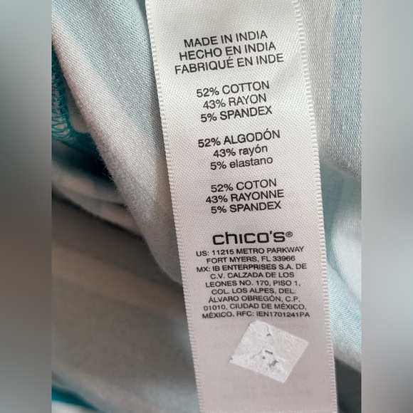Chicos Women’s Size XL (3) Short Sleeve Round Neck Blue White Striped Tee - Picture 5 of 6